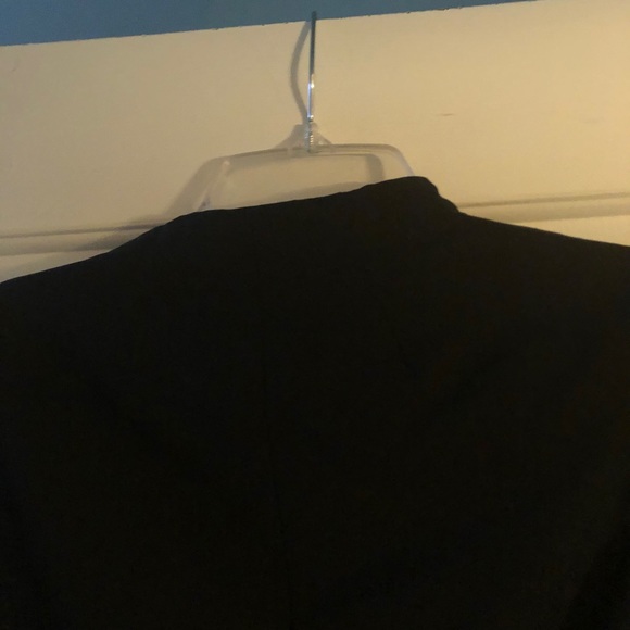 Black blazer very simple light blazer bought in Korea. Very shapely - Picture 7 of 8